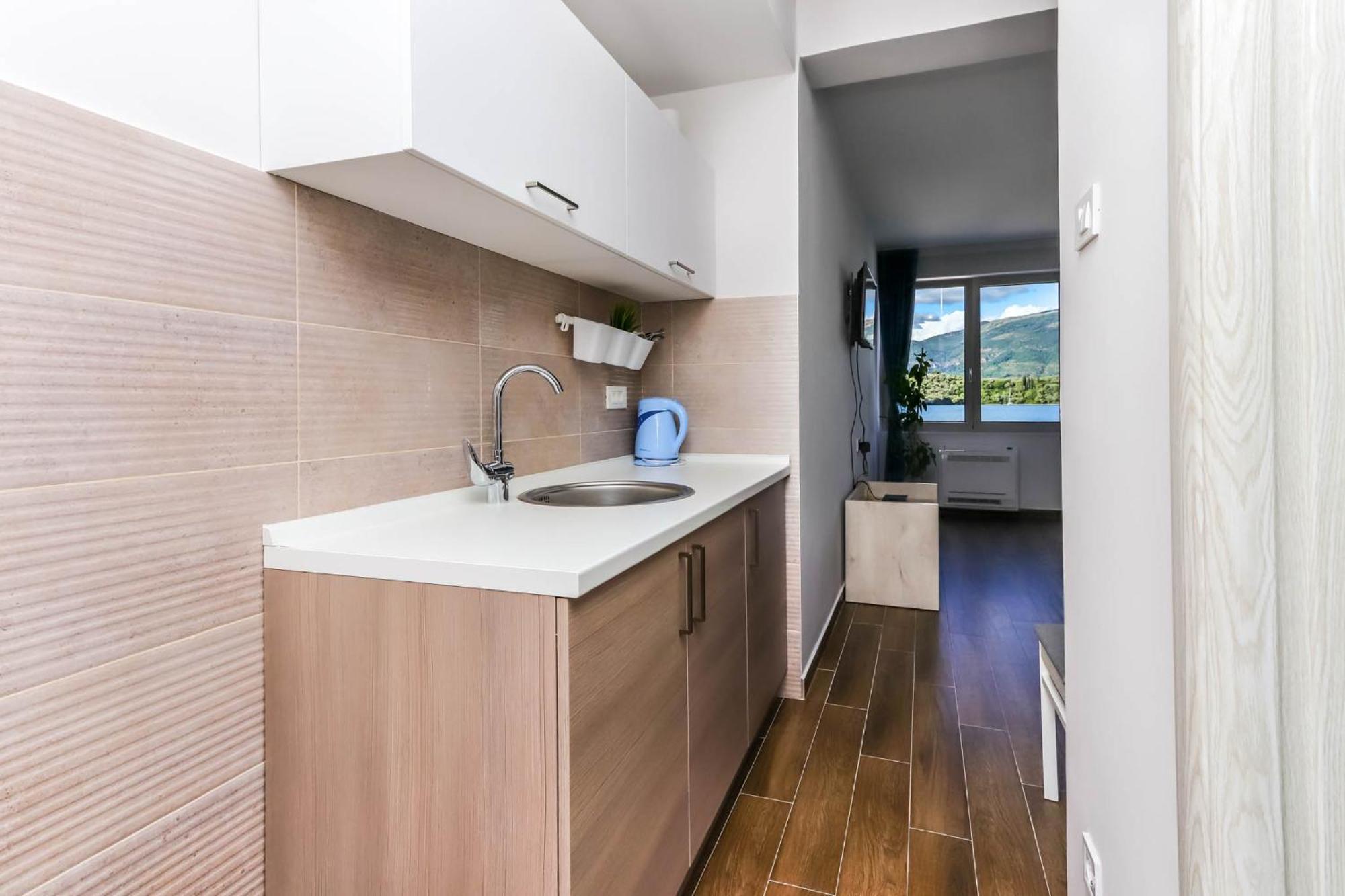 Apartments Maestral Tivat Exterior foto